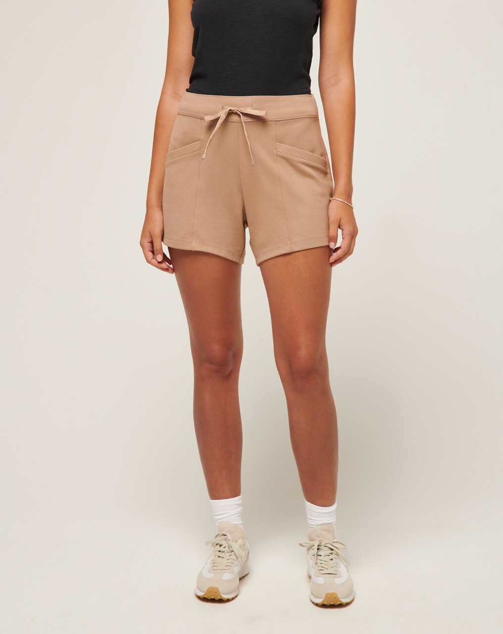 FRIDAY PONTE WOMENS POCKET SHORT 0